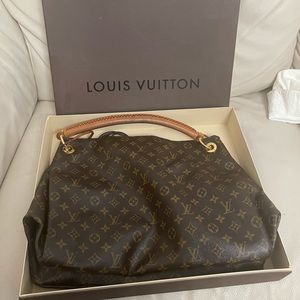 Artsy MM Monogram Bag